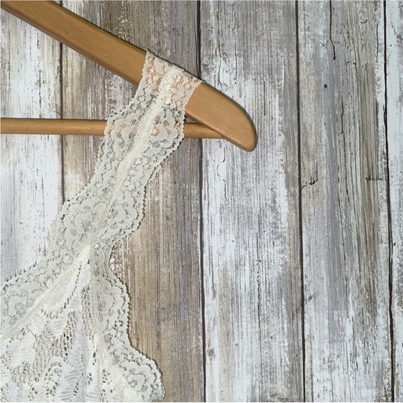 Soft Surroundings Lace Stretch Tank - Picture 3 of 4